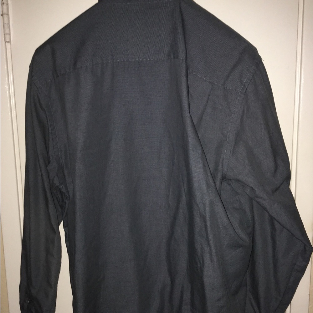 VanHeusen button down. - Picture 2 of 4